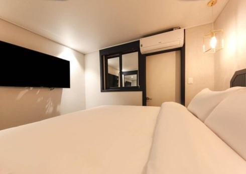 Gwangju Metropolitan City Sinan Equelim Hotel מראה חיצוני תמונה