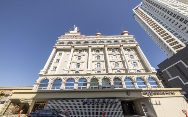 Gwangju Metropolitan City Sinan Equelim Hotel מראה חיצוני תמונה